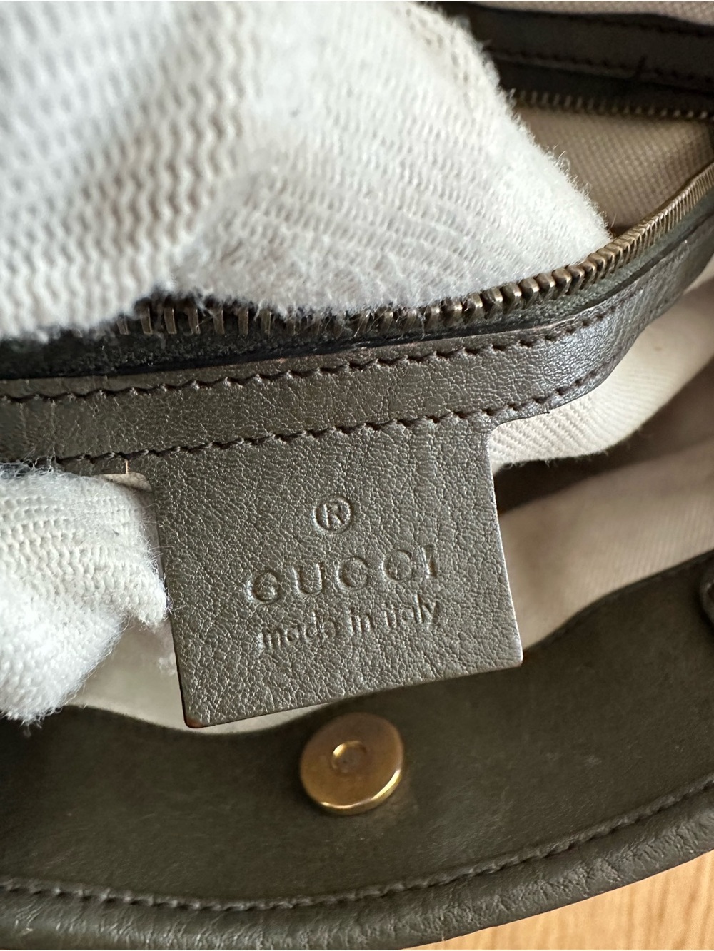 Gucci Handbag - Picture 9 of 17